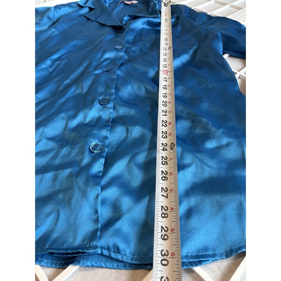 Victoria's Secret Blue Liquid Satin Sleep Shirt Long Sleeve Button Up Women L - Picture 2 of 6